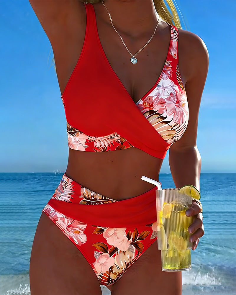 ÁNGELA™ | Bikini Due Pezzi con Stampa Floreale e Dettagli a Contrasto