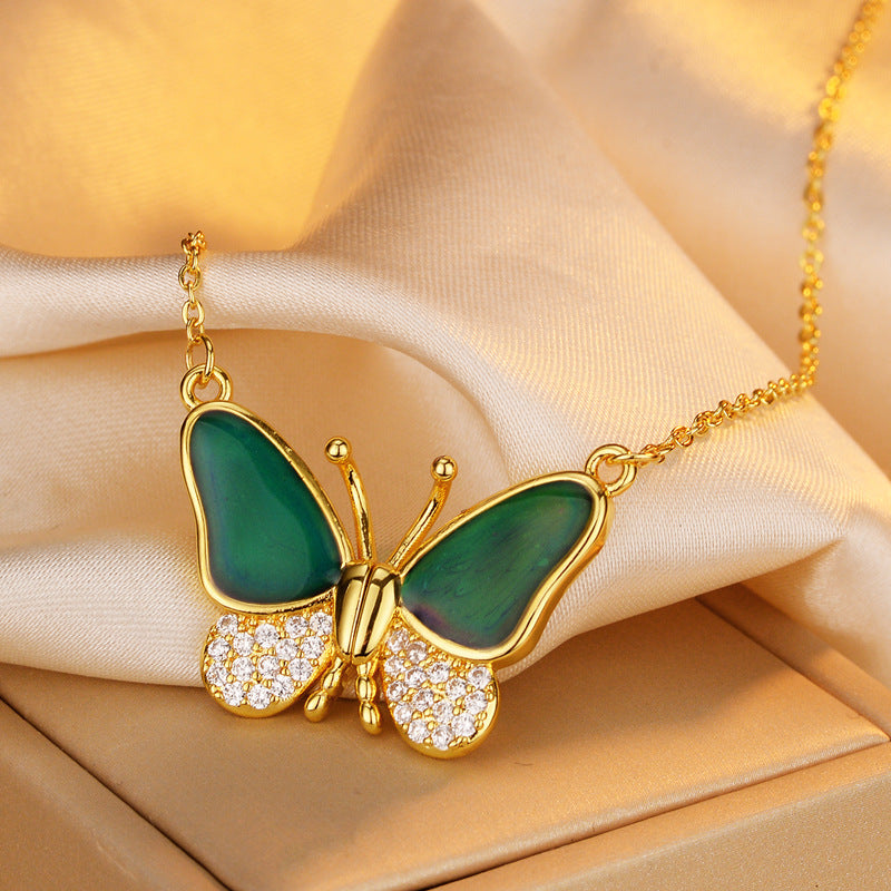 Adaina™ Collana a farfalla